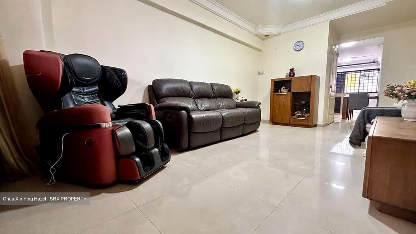 Blk 221 Tampines Street 24 (Tampines), HDB 3 Rooms #562929181